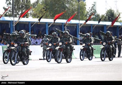 الاستعراض العسکری للقوات المسلحة الإیرانیة فی طهران