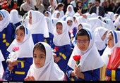 جشن شکوفه‌ها در مدارس ابتدایی سیستان و بلوچستان برگزار شد