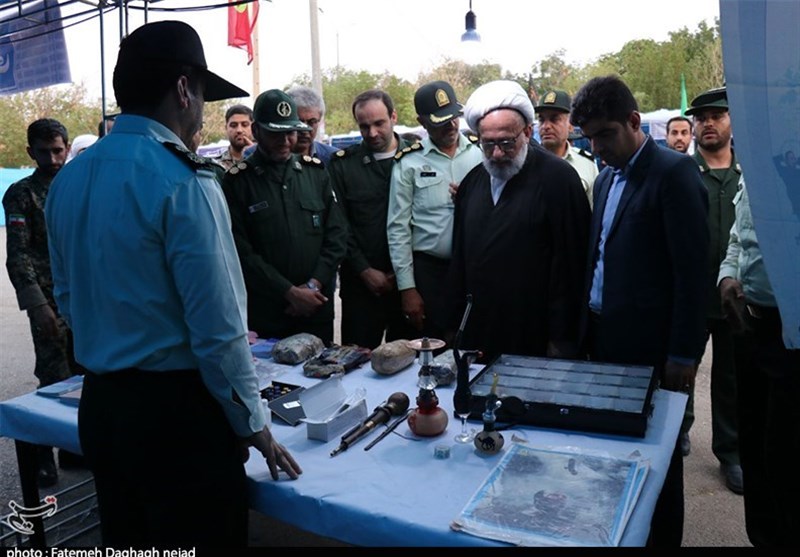 خوزستان| نمایشگاه بزرگ هفته دفاع مقدس در دزفول افتتاح شد + تصاویر