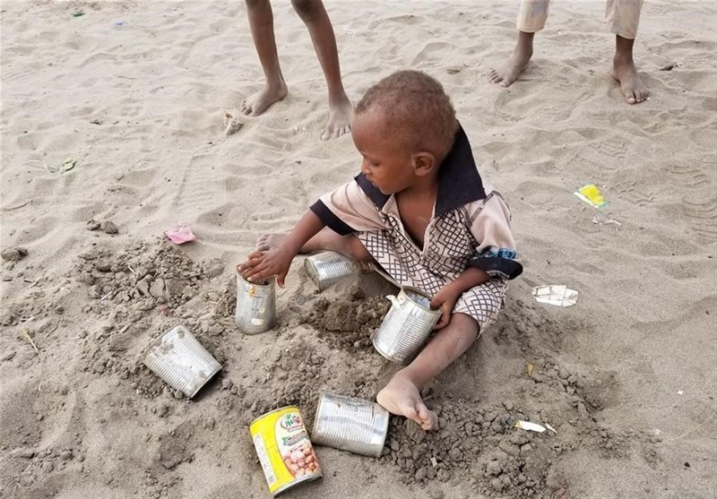 Yemeni internally displaced people fled their home in Hudaydah