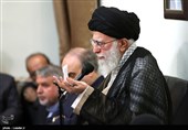 الامام الخامنئی: سنعاقب مسببی الهجوم الارهابی عقاباً شدیداً