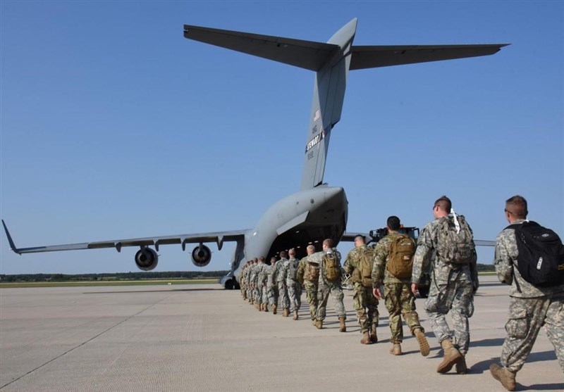 ورود نیرو و جنگ افزارهای جدید ارتش آمریکا به عراق+عکس