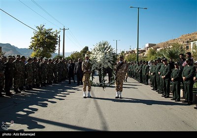 مراسم تشییع شهید حادثه تروریستی اهواز در لرستان 