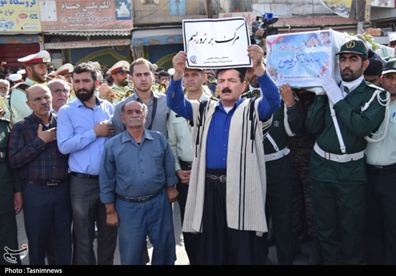 مراسم گرامیداشت شهدای حادثه تروریستی اهواز در مسجدسلیمان برگزار می‌شود