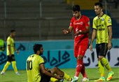 مدافع پدیده: گل‌محمدی مربی فوق‌العاده‌ای است/ الهامی به خاطر حرف من توپ را به تیم حریف نداد