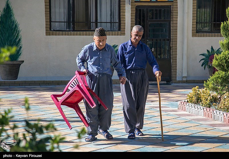 طرح شهر دوستدار سالمند در اردبیل اجرا می‌شود