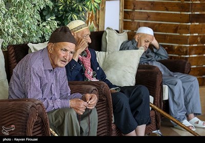 عیادت از سالمندان به مناسبت روز سالمند - سنندج 