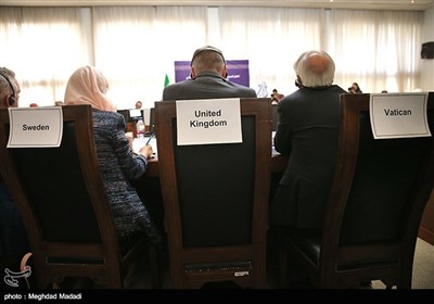 نشست کمیسیون امنیت ملی و سیاست خارجی مجلس با سفرای کشورهای اروپایی در ایران 