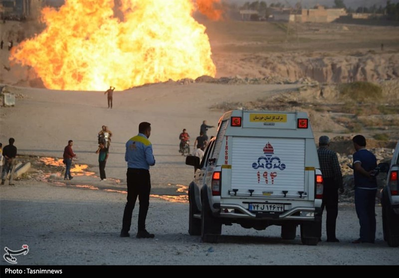 خوزستان|آتش سوزی خط لوله انتقال گاز به اصفهان به روایت تصویر