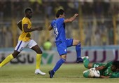 جام حذفی فوتبال| تساوی نفت مسجدسلیمان و استقلال در نیمه نخست