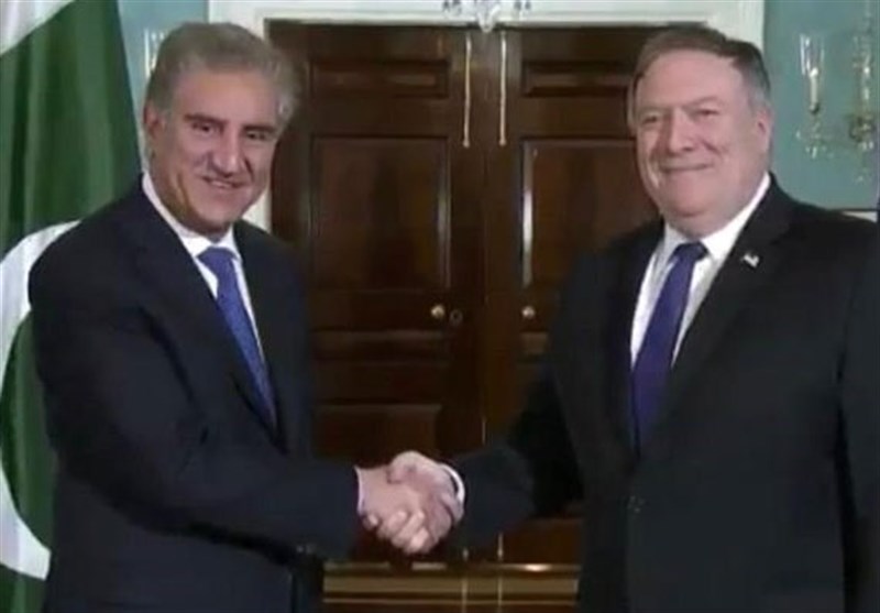 ملاقات وزرای خارجه پاکستان و آمریکا/ اذعان واشنگتن به همکاری اسلام‌آباد در صلح افغانستان