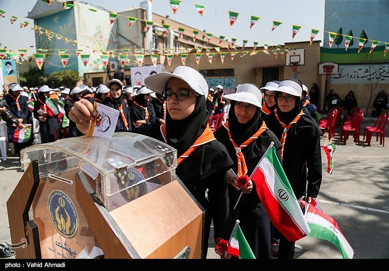 جشن نیکوکاری در بیش از 1300 مدرسه استان کرمان برگزار می‌شود