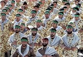 اجتماع باشکوه 20 هزار نفری بسیجیان در کرمانشاه/سردار ریحانی: مردم ایران در برابر توطئههای دشمنان محکم ایستاده است+فیلم و عکس
