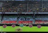 حضور رهبر معظم انقلاب در اجتماع عظیم بسیجیان در ورزشگاه آزادی