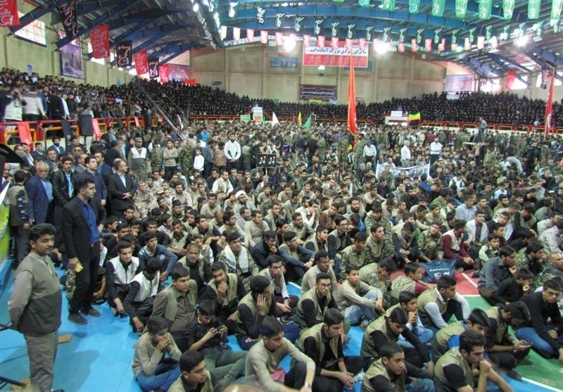 1500 جهادگر در همایش اقتدار بسیجیان عاشورایی چهارمحال و بختیاری شرکت کردند