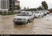 سیلاب و آب گرفتگی منازل در رودسر گیلان