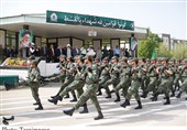 رژه نیروهای مسلح استان بوشهر در هفته نیروی انتظامی به روایت تصویر