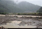 جاری شدن سیل و طغیان رودخانه‌ها در گیلان به روایت تصویر