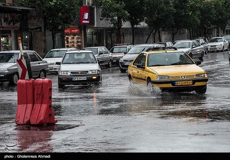 وضعیت آب و هوای قزوین در 24 ساعت آینده؛ باران رگباری و وزش باد شدید