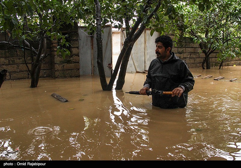 امدادرسانی به 11 هزار نفر از سیل‌زدگان/ سیل و آب گرفتگی در 6 استان