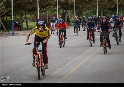 همایش دوچرخه سواری همیاران پلیس به مناسبت هفته ناجا