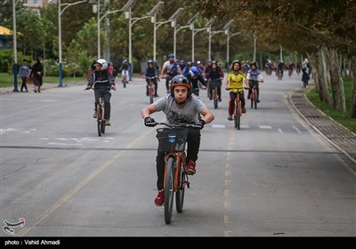 همایش دوچرخه سواری همیاران پلیس به مناسبت هفته ناجا