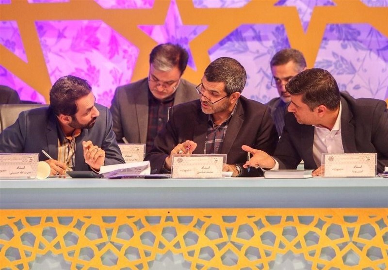 حافظ قمی رتبه اول مسابقات سراسری قرآن را کسب کرد