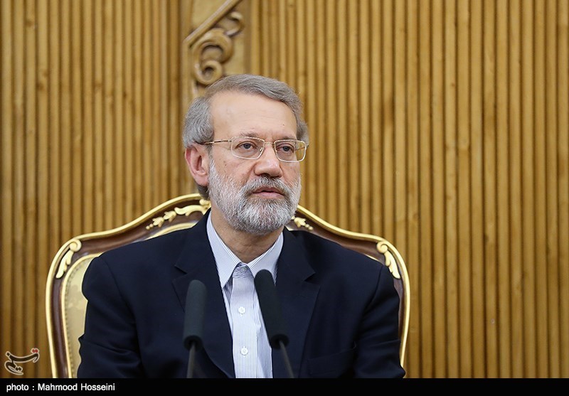 مأموریت جدید لاریجانی به مجلس درباره افزایش حقوق کارمندان دولت