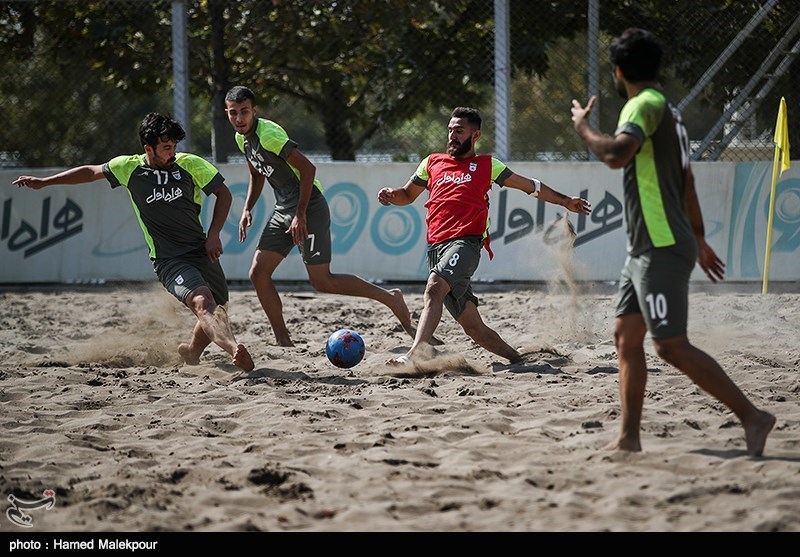 تیم فوتبال تیم ساحلی دریانوردان بوشهر به دنبال بقاء در لیگ برتر است