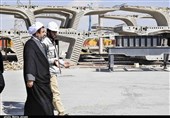بازدید امام جمعه کرمان از روند تولید پل‌های شهر کرمان به روایت تصویر