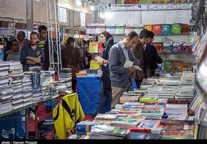 1.5 میلیارد تومان کتاب در هشتمین نمایشگاه کتاب کردستان به فروش رسید