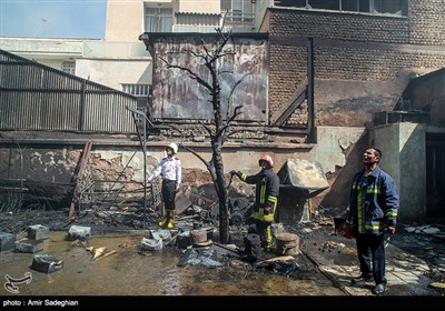 آتش سوزی در انبار تزئینات خودرو در شیراز