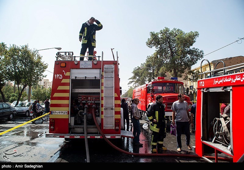 آتش‌سوزی ساختمان 4 طبقه در قزوین/تاکنون 5 نفر مصدوم شدند