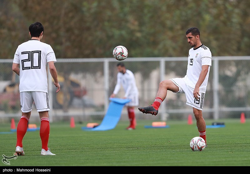گزارش تمرین تیم ملی فوتبال| مصدومیت عزت‌اللهی/ حمله و دفاع تحت فشار در دستور کار شاگردان کی‌روش