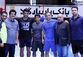 Famous Iranian Actor Parastui Meets Wrestlers ahead of World Championships