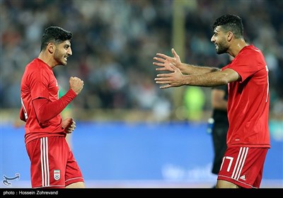 Iran, Bolivia Play Friendly in Tehran