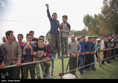 جشنواره بازیهای بومی محلی در روستای ماوا-کرمانشاه