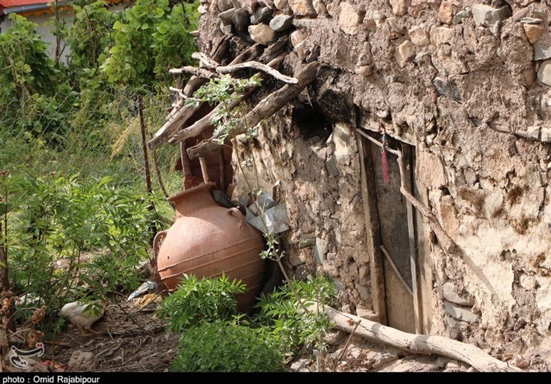 خانه‌های گلی و زگالی "لسبو" اشکورات گیلان به‌روایت تصویر