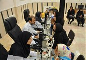 تهران| طرح ویزیت رایگان چشم پزشکی در بهارستان اجرا شد