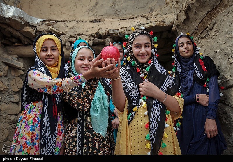 اولین جشنواره انار هورامان - کردستان 