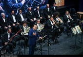 تجلیل از اعضای ارکستر سمفونیک تهران در دوران دفاع مقدس