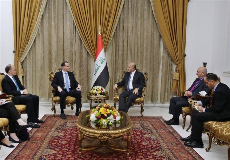 عراق| تاکید مالکی و علاوی بر تسریع در تشکیل دولت جدید/ صالح به فرستاده ترامپ چه گفت؟