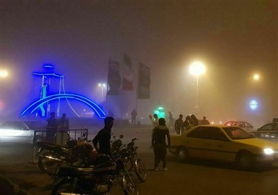 طوفان شدید و گردوغبار در مرز مهران یک کشته و 15 زخمی برجا گذاشت/ رئیس ستاد اربعین: زائران فعلا به سمت مهران نروند