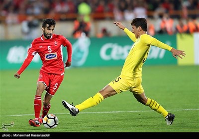 دیدار تیم‌های فوتبال پرسپولیس و السد 