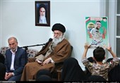 رهبر انقلاب اسلامی: شهیدان، الگوهای بی‌زوال برای همه نسل‌ها هستند
