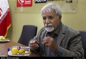 عبدالله باکیده فیلمساز در میزگرد سینمای دفاع مقدس