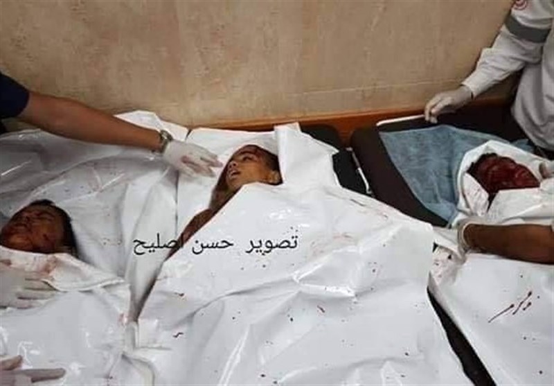 طائرات الاحتلال تغتال ثلاثة أطفال والطواقم الطبیة تنتشل اشلاءهم بصعوبة