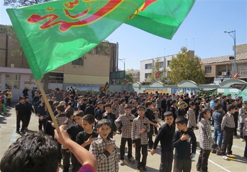 ویژه برنامه‌های اربعین حسینی در مدارس استان بوشهر برگزار شد