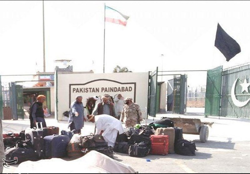 38 Pakistanis Arrested in Iran for Illegal Border Crossing