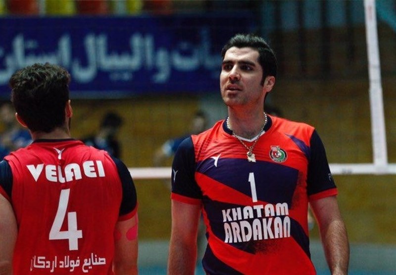 تمجید فدراسیون جهانی والیبال از شهرام محمودی